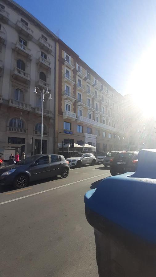 Interno5 Apartman Bari Kültér fotó