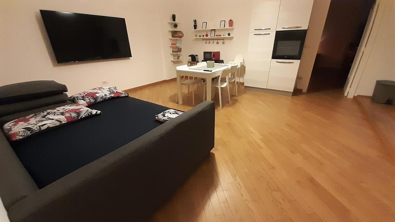 Interno5 Apartman Bari Kültér fotó